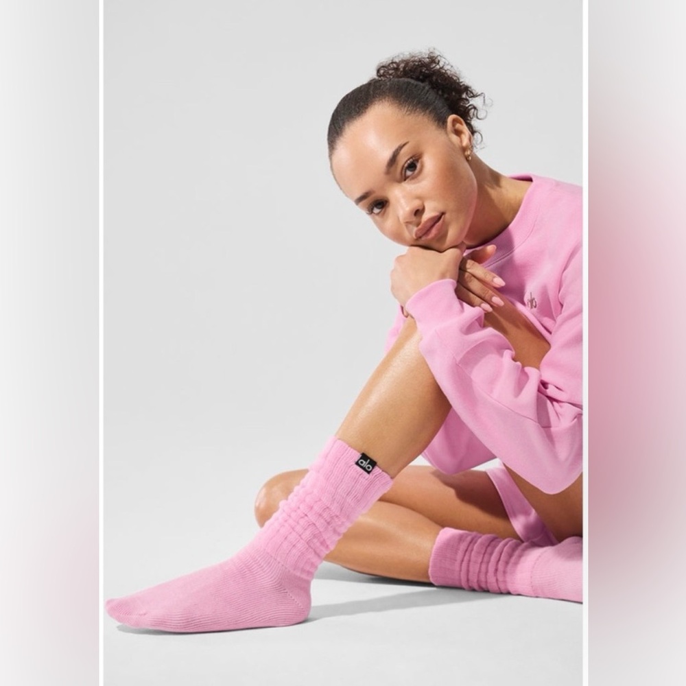 NWT ALO Yoga Sweet Pink Scrunch Socks Medium (Women’s 8-11.5)
